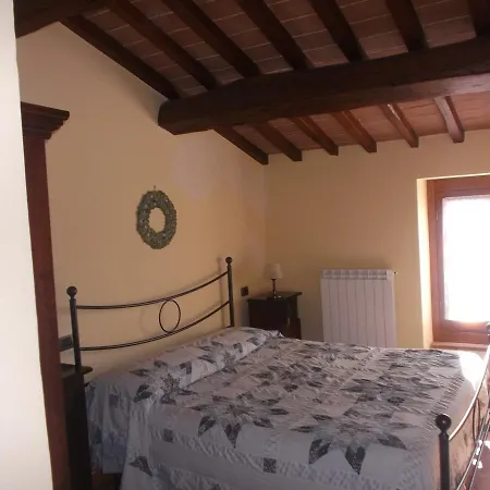 לינה וארוחת בוקר Borgo Valagnesi Casa Annarita *