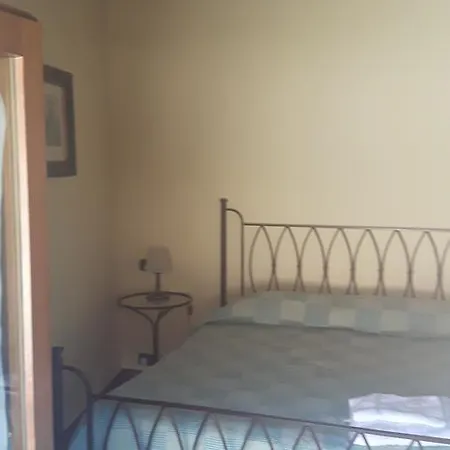 Bed & Breakfast Borgo Valagnesi Casa Annarita *