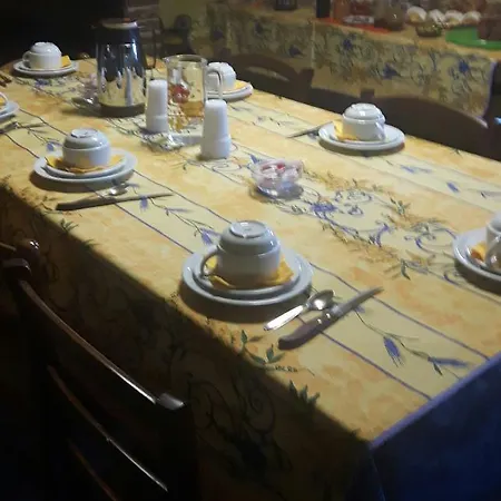 לינה וארוחת בוקר Borgo Valagnesi Casa Annarita *