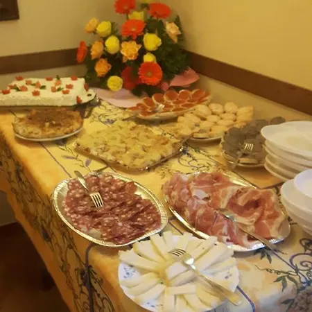 Bed & Breakfast Borgo Valagnesi Casa Annarita *