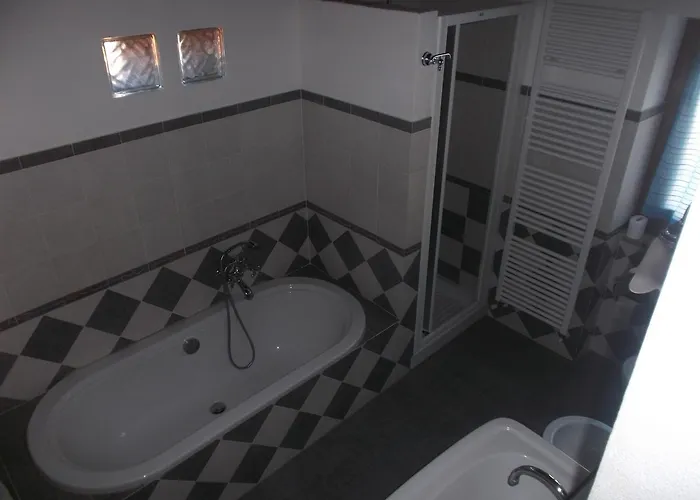 Borgo Valagnesi Casa Annarita 3* 普拉托韦基奥