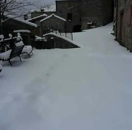 Borgo Valagnesi Casa Annarita 住宿加早餐酒店 普拉托韦基奥